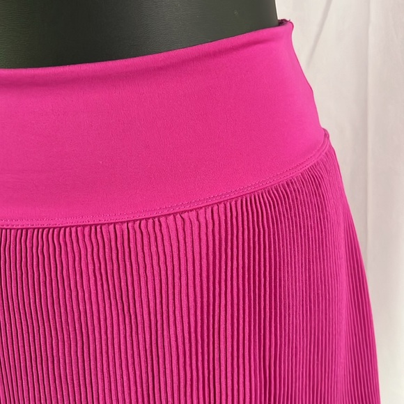 All In Motion Pink Micro Pleated Active Skort - Picture 7 of 16